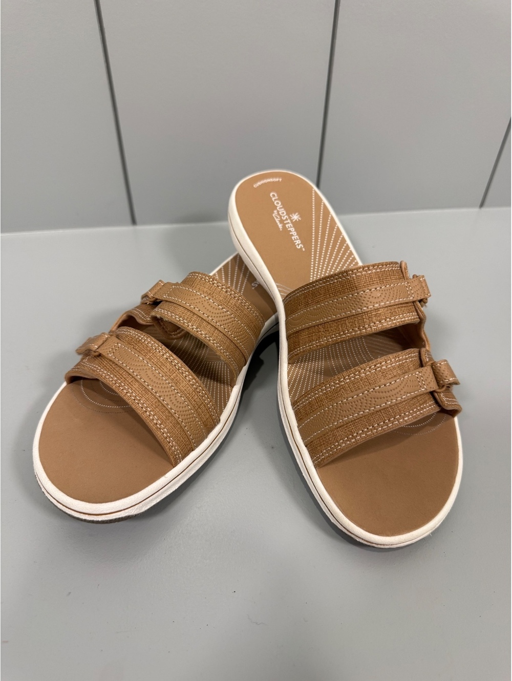 Cloudsteppers by Clarks Women's Brown Slide Sandals Size 9